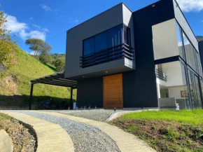 VILLA BLACK PEARL